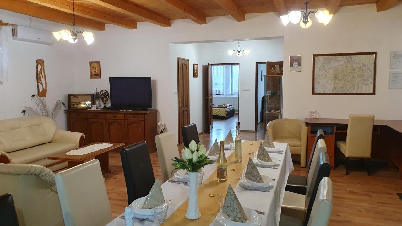 Kekszilva Vendeghaz Hotel Pap Екстериор снимка
